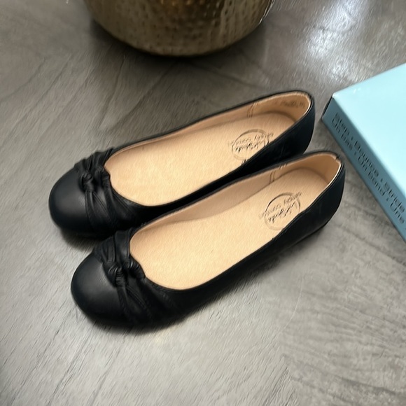 LIFESTRIDE Anika Slip-ons (WIDE) - Picture 8 of 11